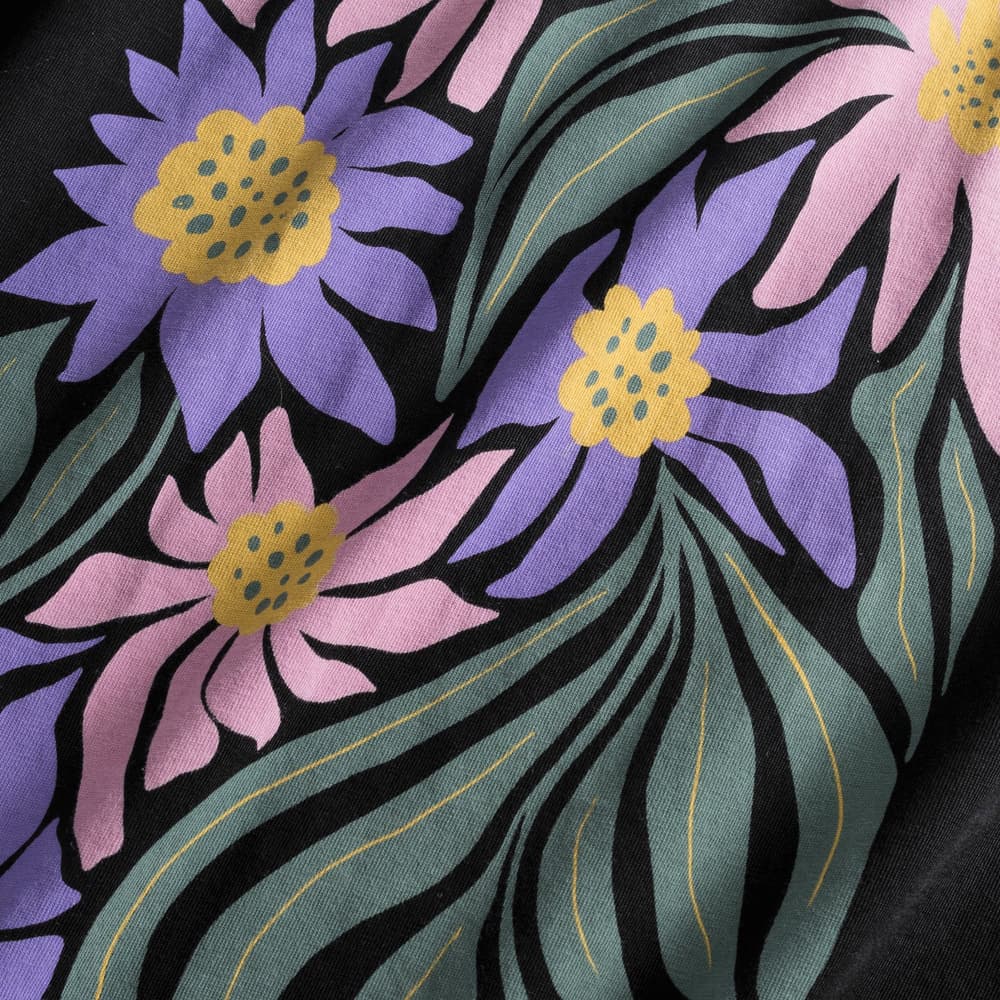 T-shirt Vadstena Daisy Block Black