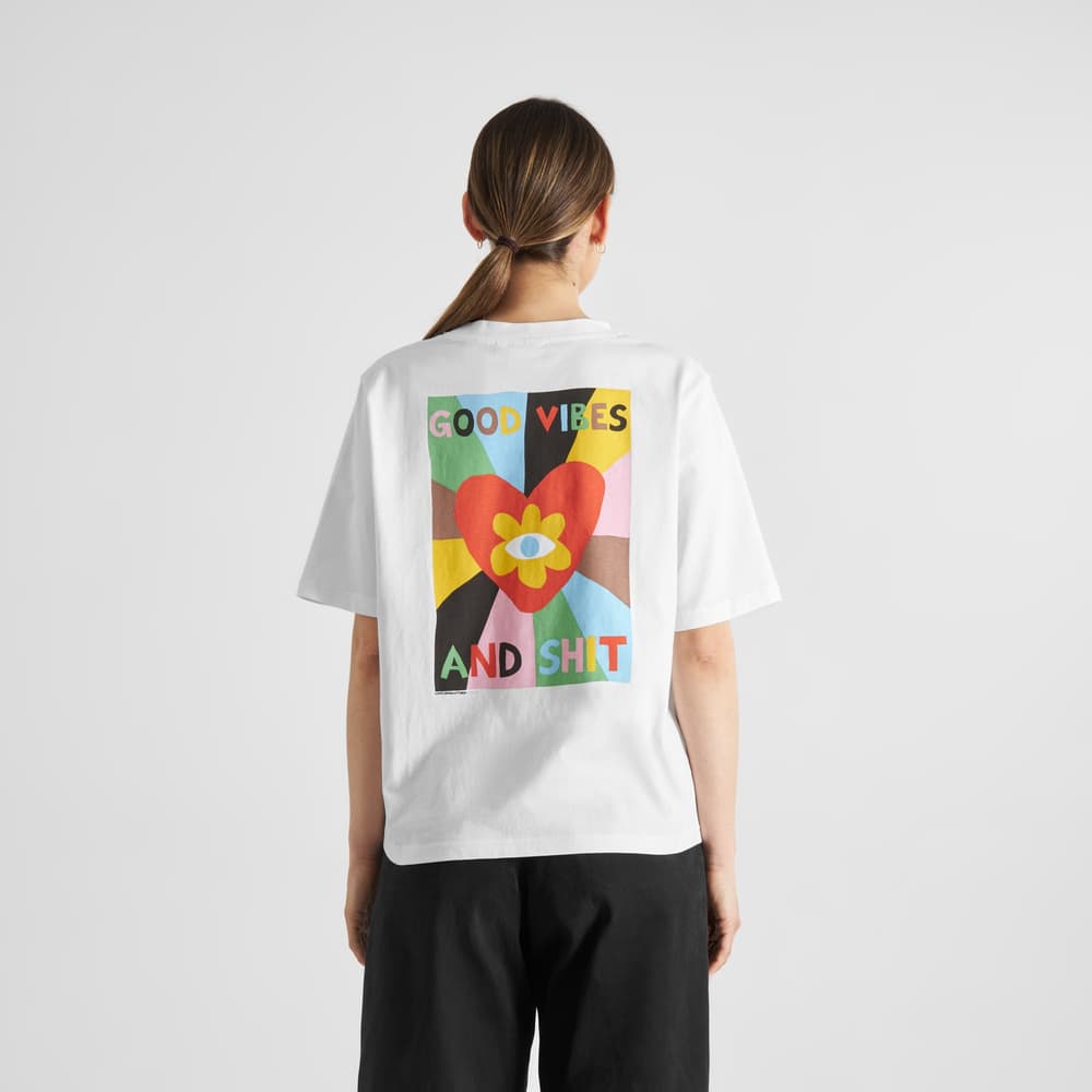 T-shirt Vadstena Good Vibes White