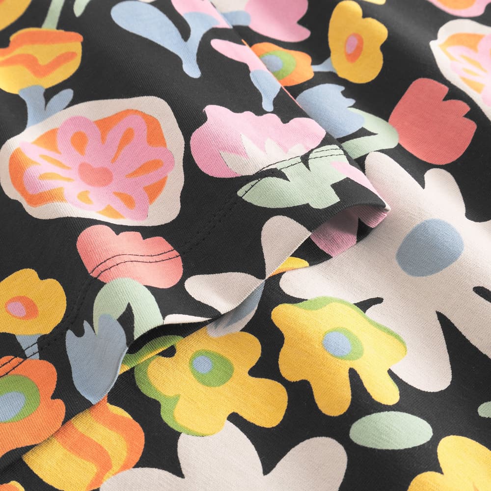 T-shirt Vadstena Meadow Flowers Big Multi Color