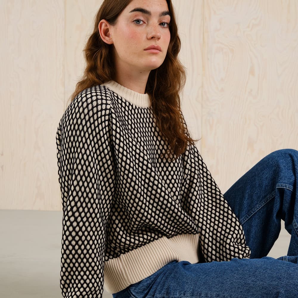 Sweater Husie Bubble Knit Black/Vanilla White