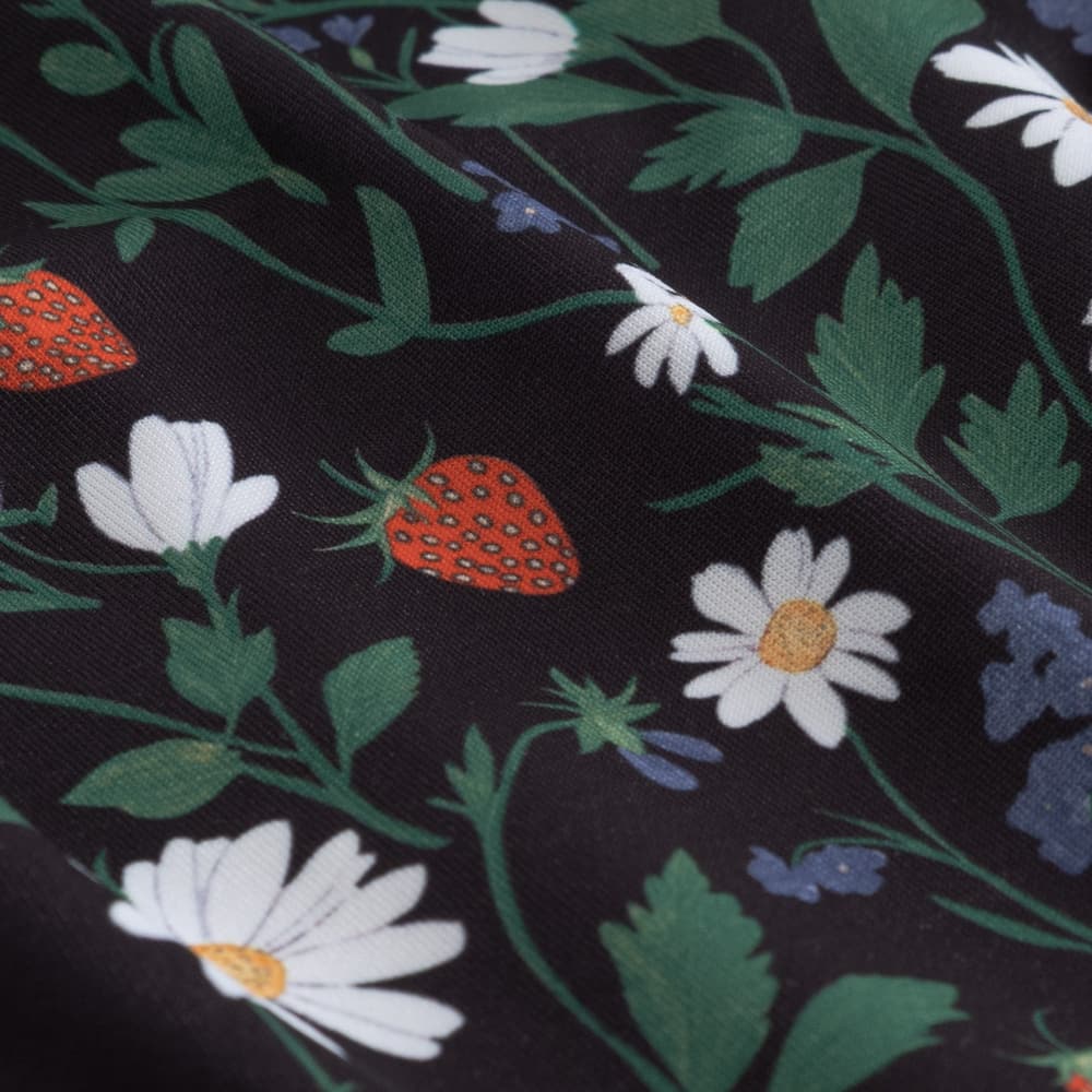 Wrap Swimsuit Klinte Strawberry Field Black