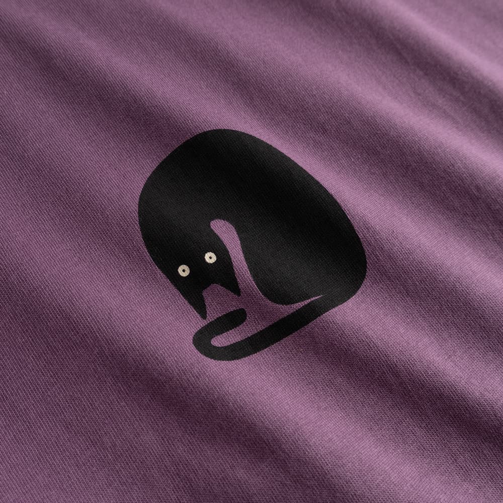 T-shirt Visby Curious Cat Berry Purple