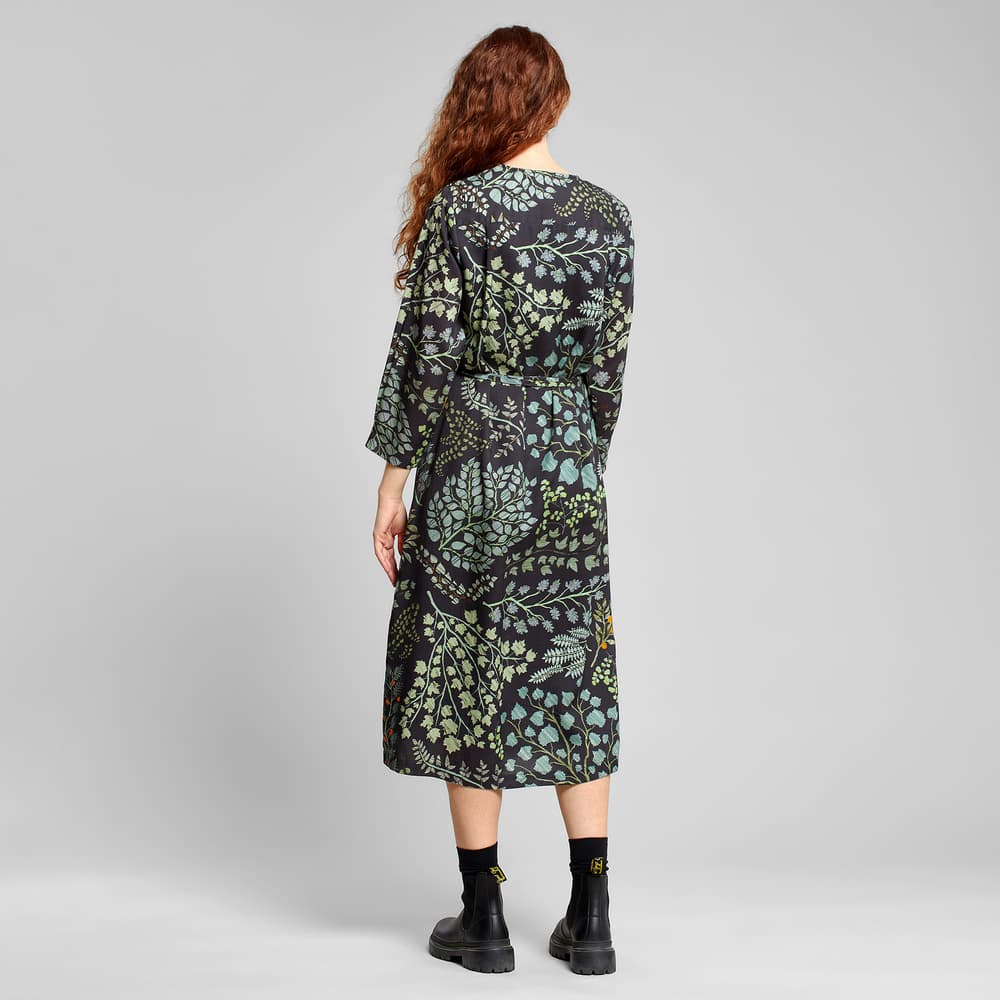 Wrap Dress Smygehuk Botanical Quilt Black