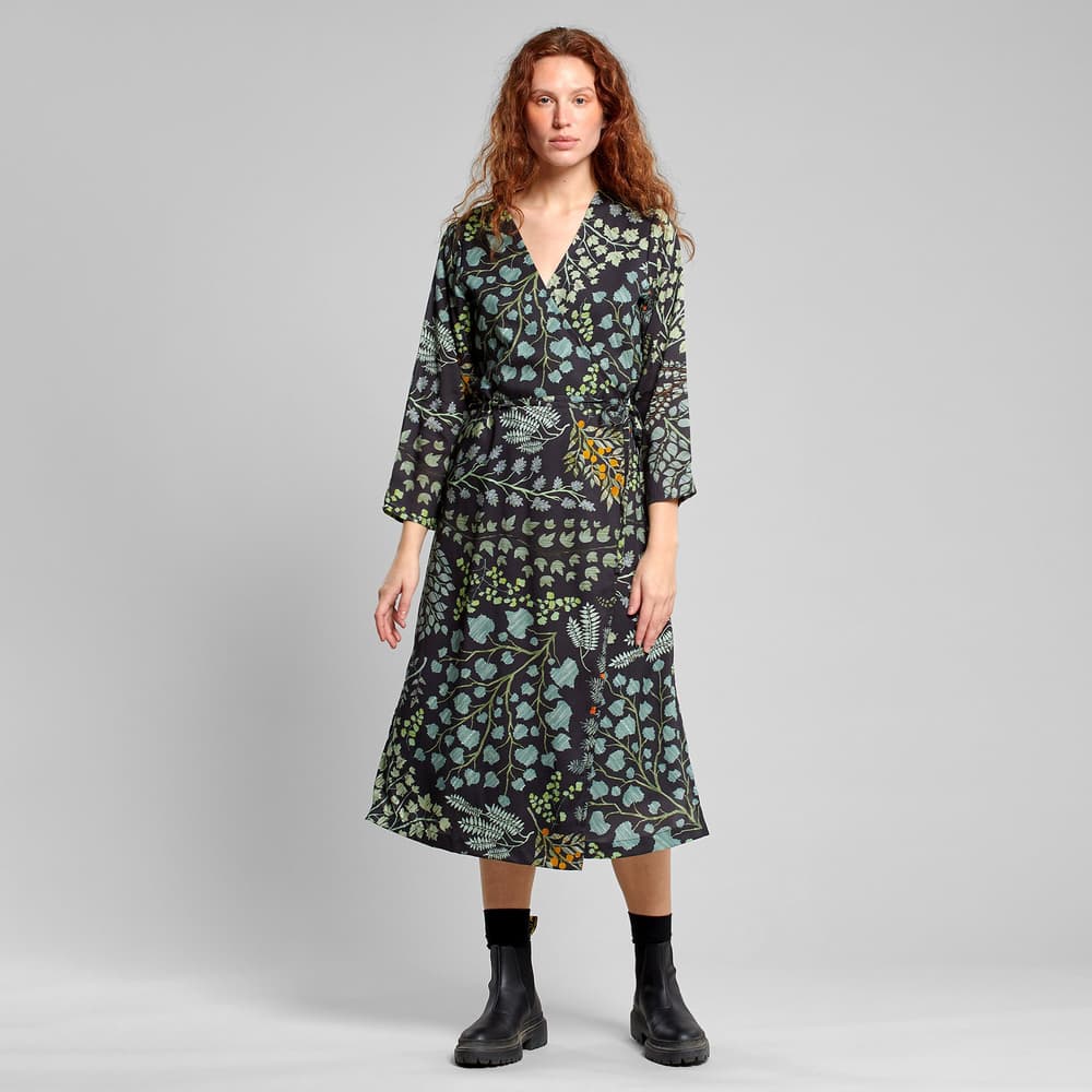 Wrap Dress Smygehuk Botanical Quilt Black
