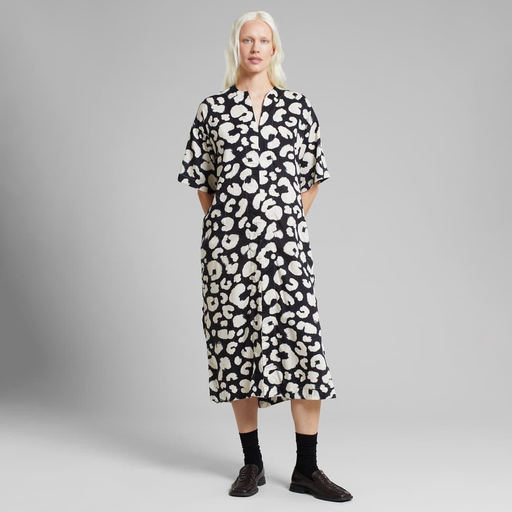 Kaftan Skillinge Painted Leopard Black