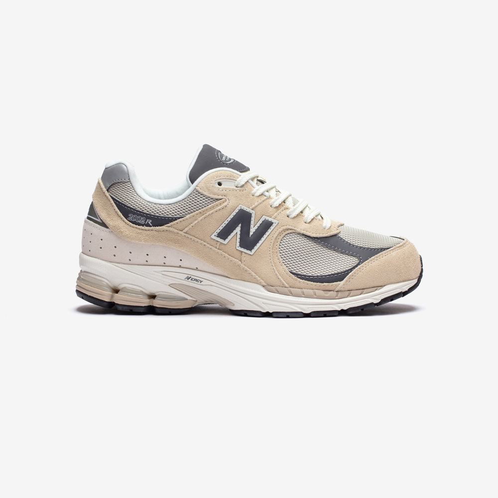2002R Beige