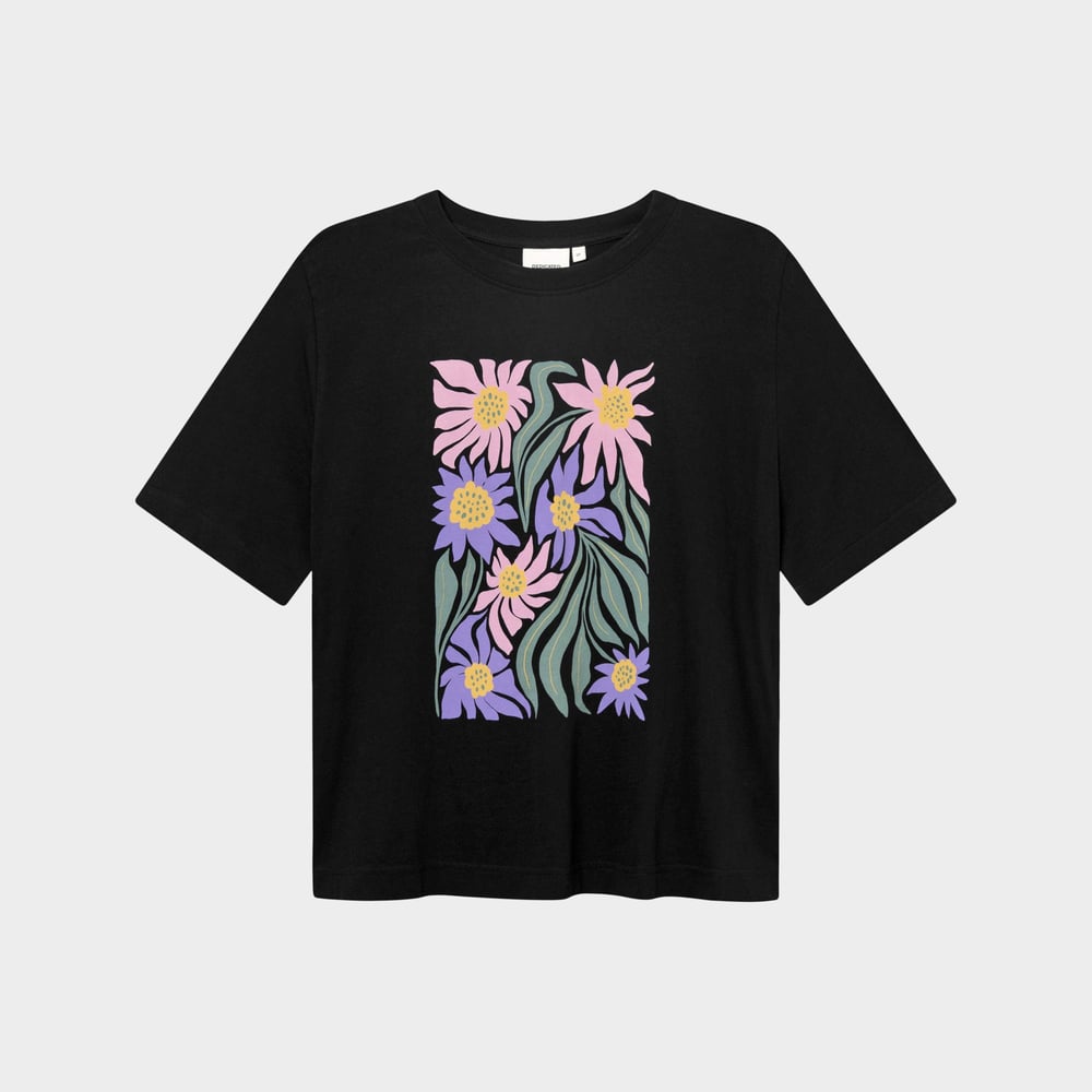 T-shirt Vadstena Daisy Block Black