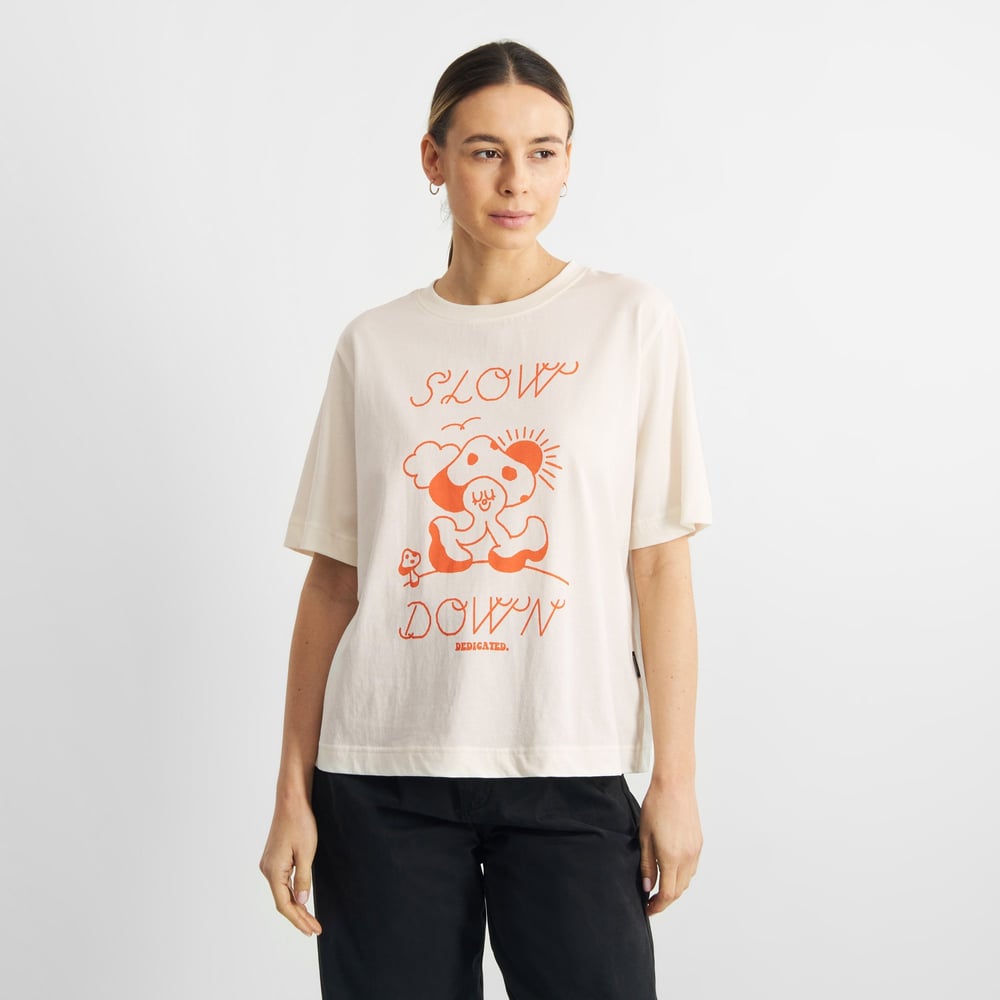 T-shirt Vadstena Slow Down Off White