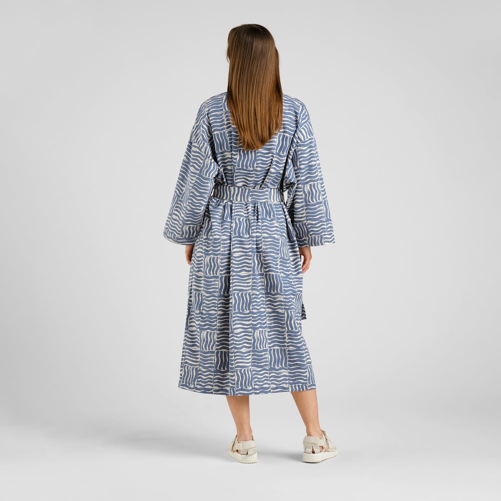 Glabo Bathrobe Wave Tiles Blue