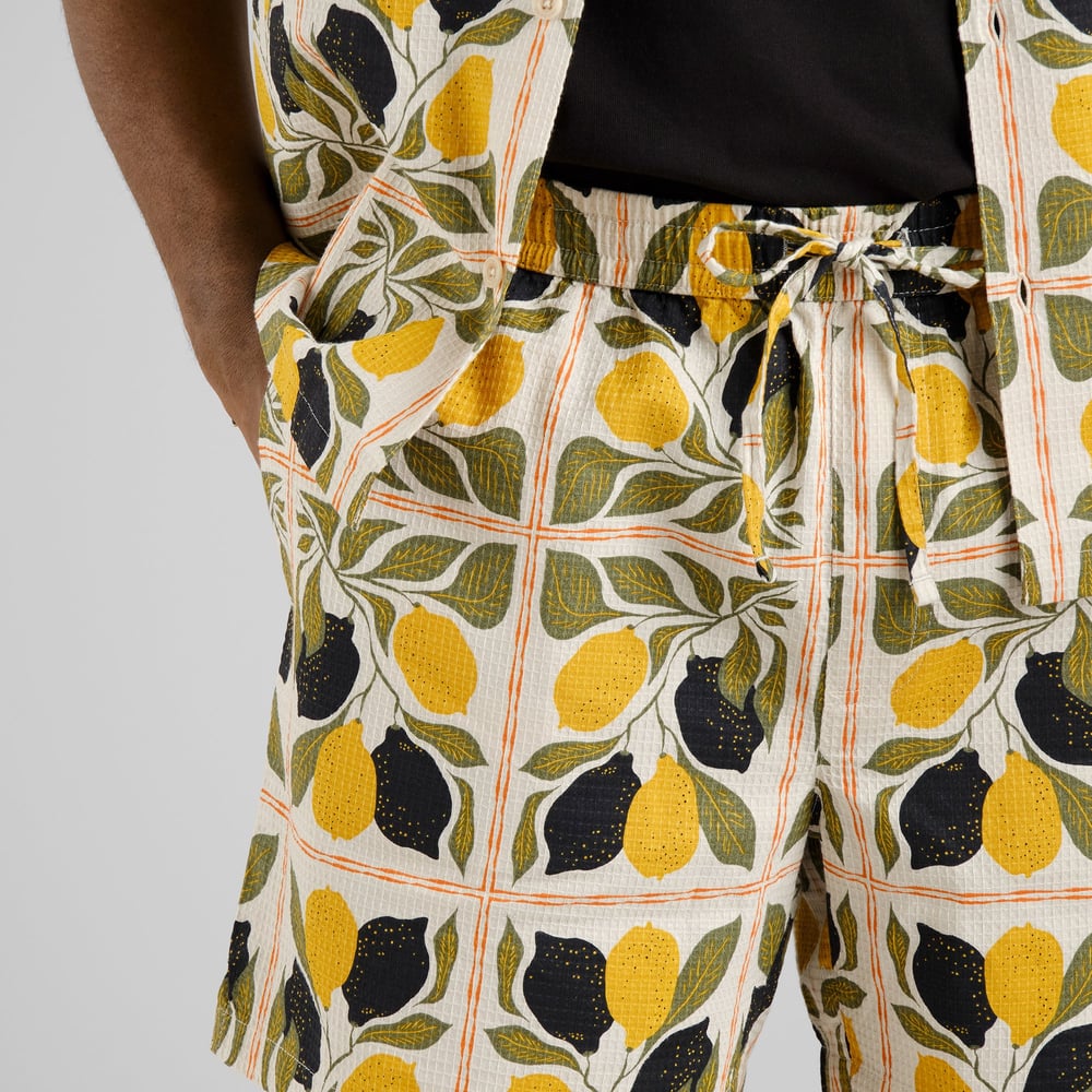Shorts Essingen Lemon Tiles Oat White