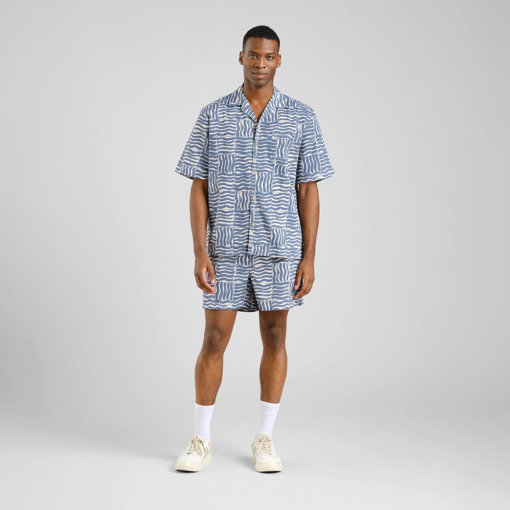 Shorts Essingen Wave Tiles Blue