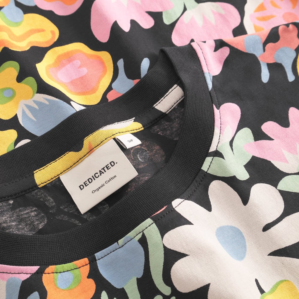 T-shirt Vadstena Meadow Flowers Big Multi Color