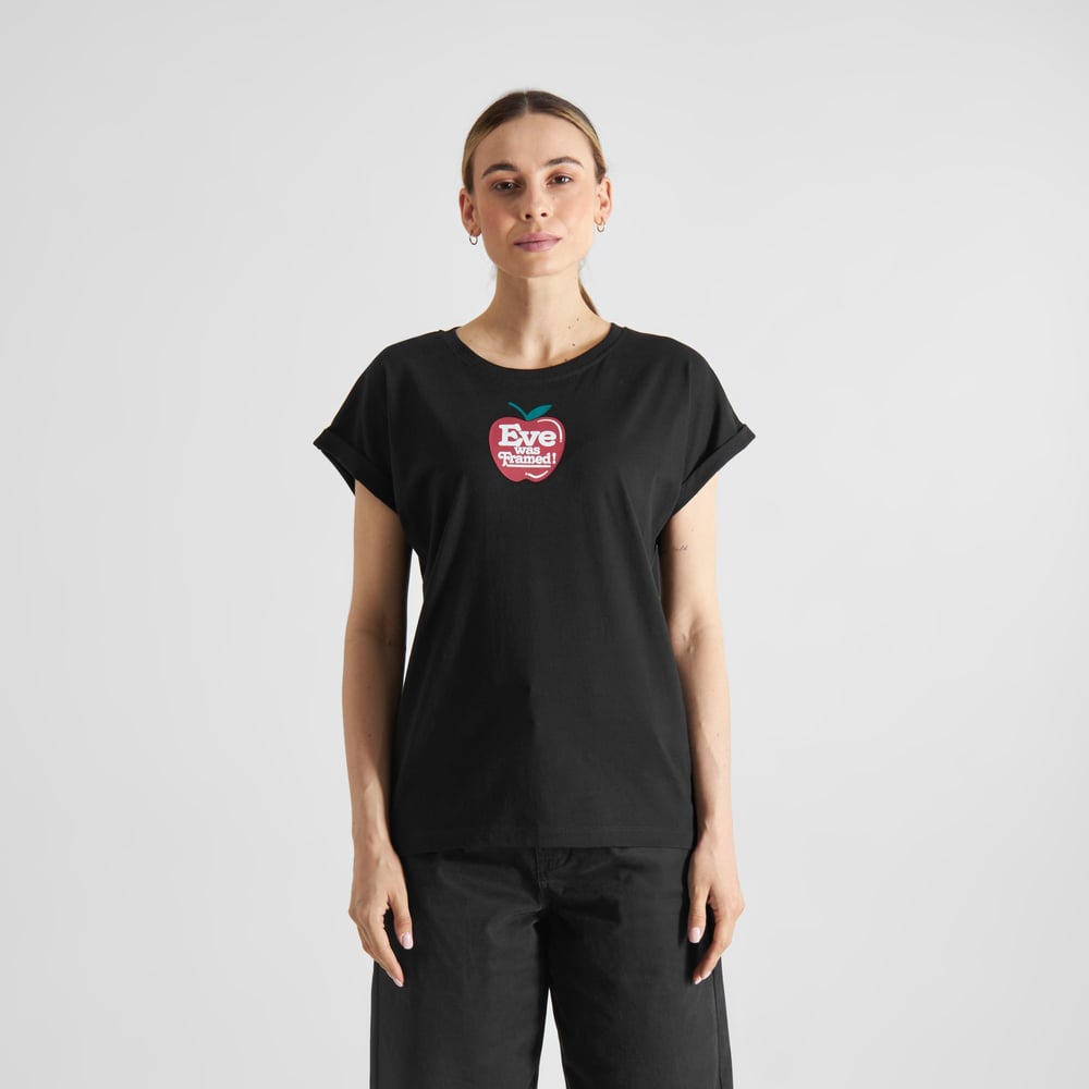 T-shirt Visby Eve Was Framed Black