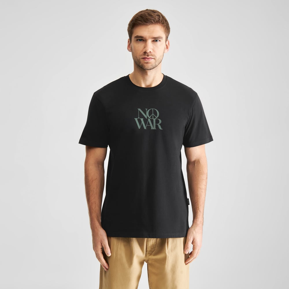 T-shirt Stockholm No War Black