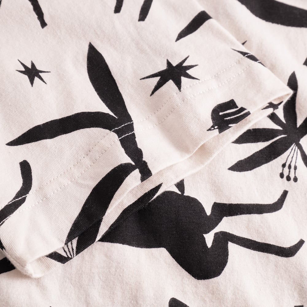 T-shirt Vadstena Papercut Horses Oat White