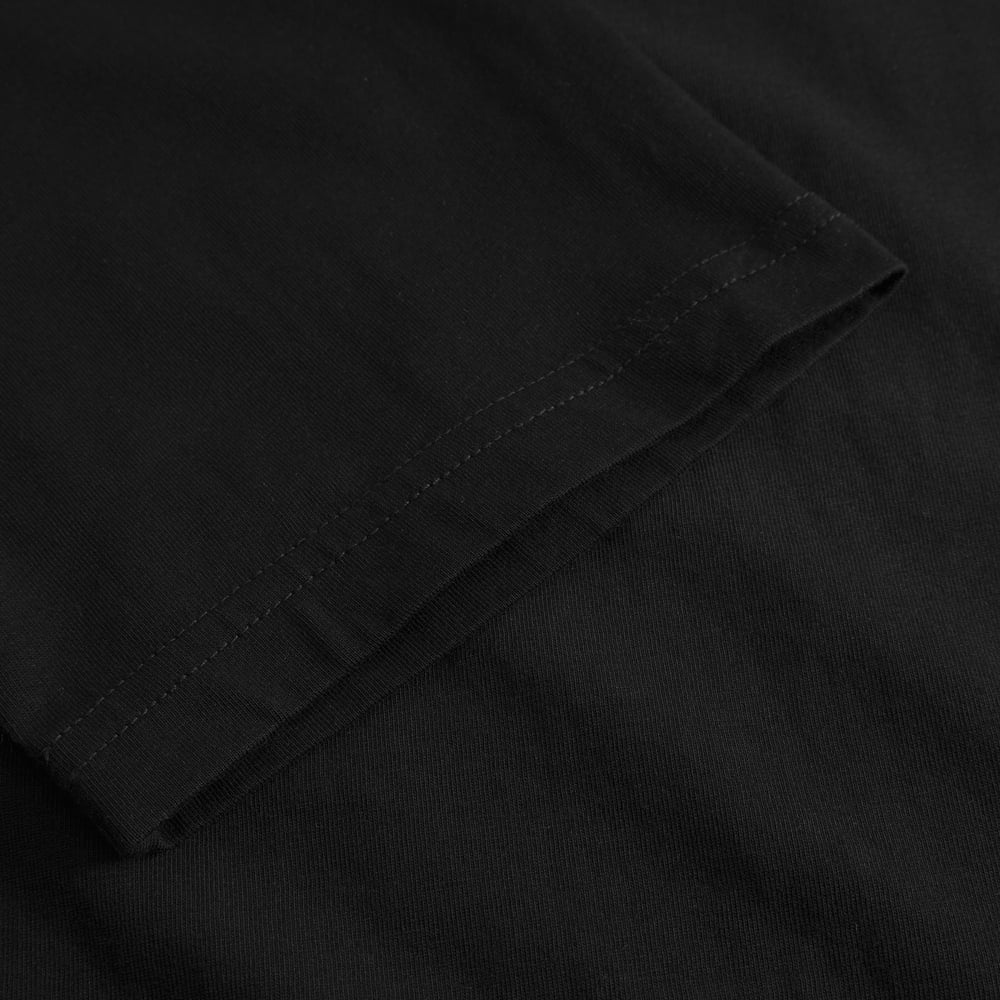 T-shirt Vadstena Future is Female Black