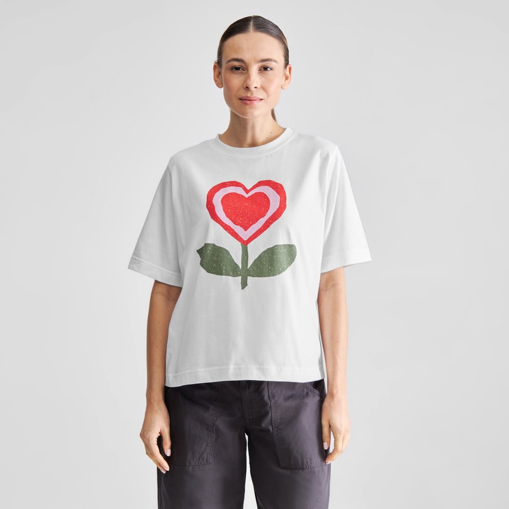 T-shirt Vadstena Love Flower White