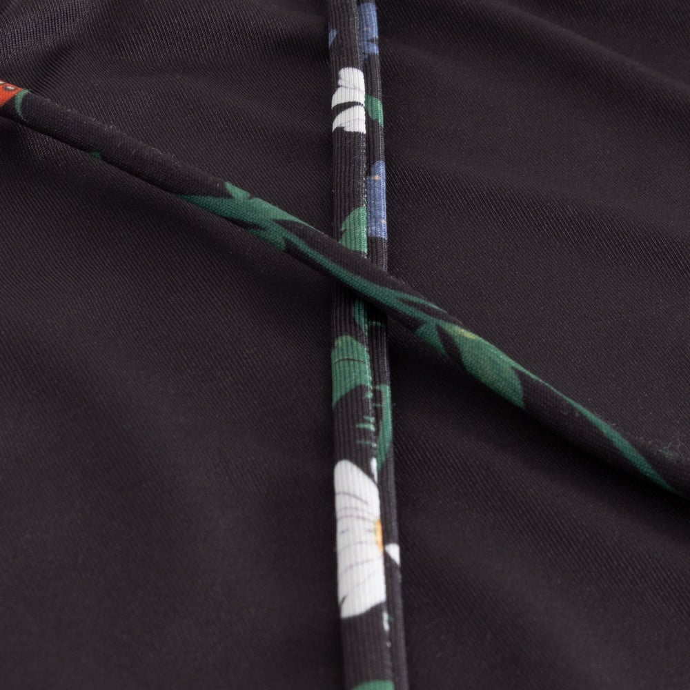 Bikini Top Orust Strawberry Field Black