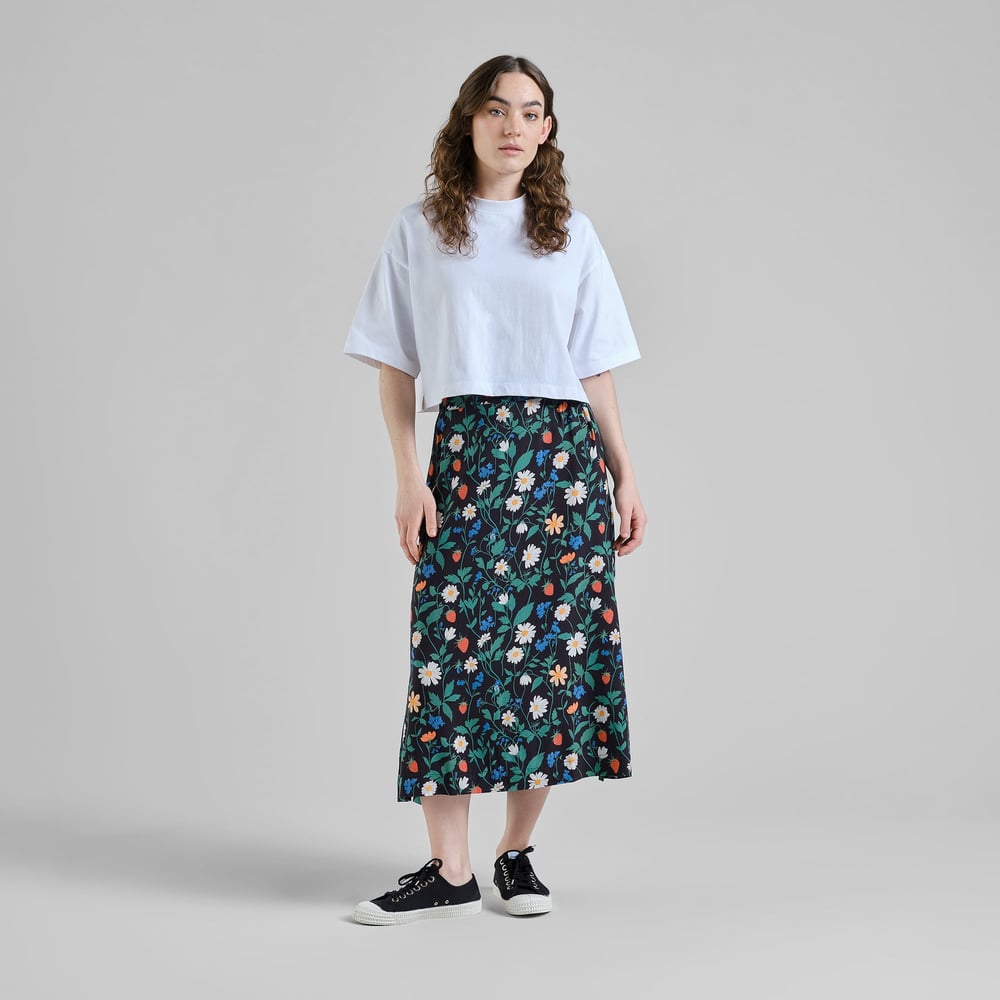 Skirt Viken Strawberry Field Black