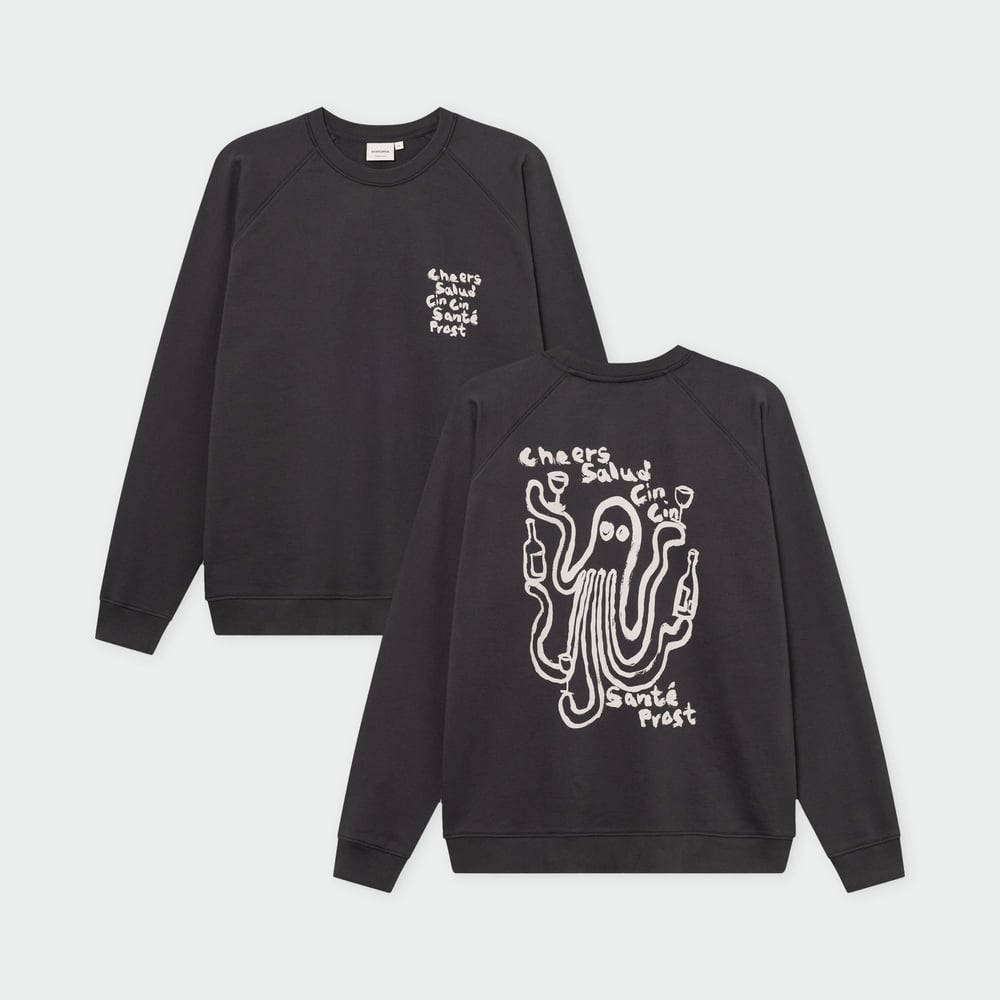 Front and back view of the charcoal Malmoe sweatshirt, featuring a playful octopus graphic on the back.