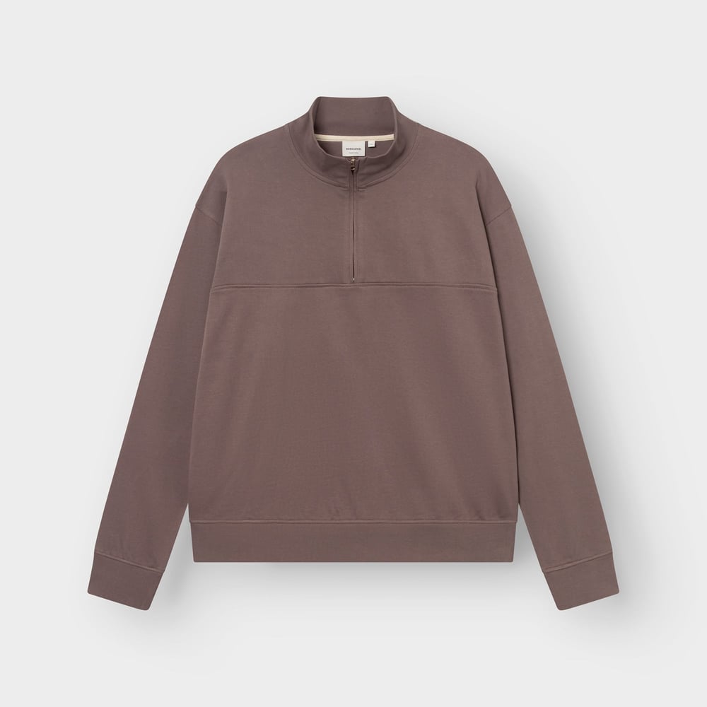 Studio shot of the Dedicated Half Zip Sweatshirt Sandvalla in Sparrow Brown, laid flat.