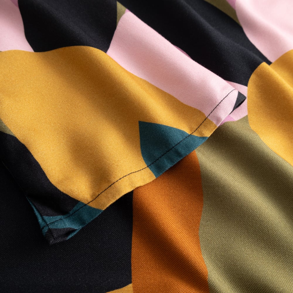 Dress Vadsbro Abstract Fruit