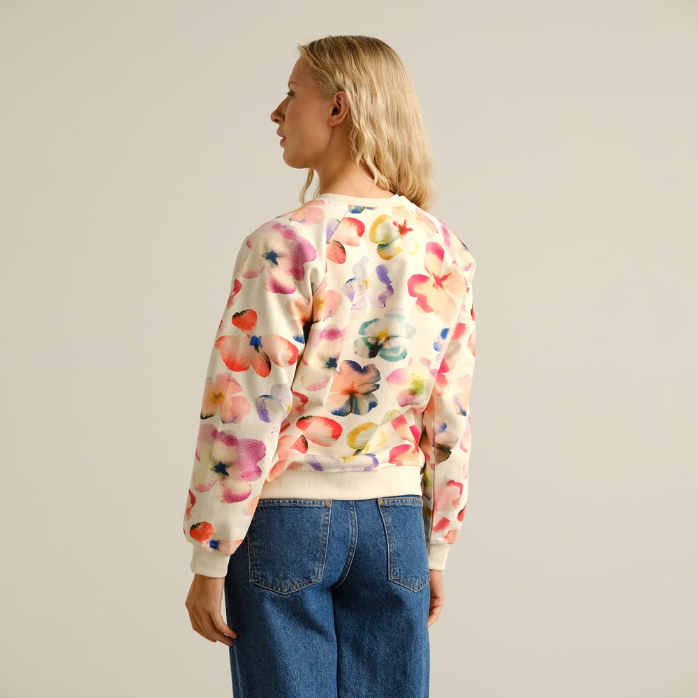 Sweatshirt Ystad Flower Cut Egg White