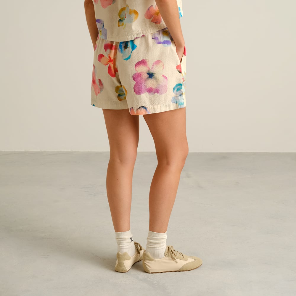 Shorts Aspudden Flower Cut Egg White