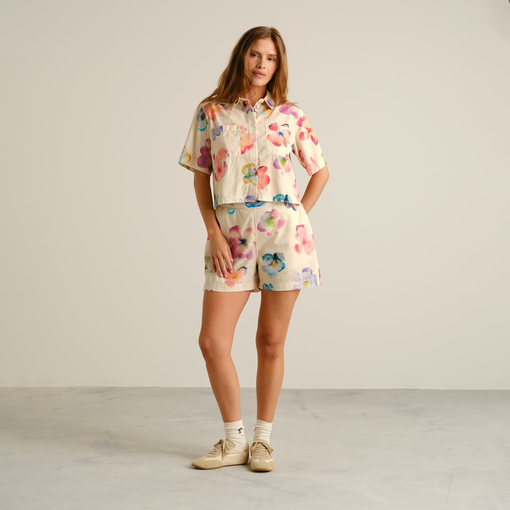 Shorts Aspudden Flower Cut Egg White