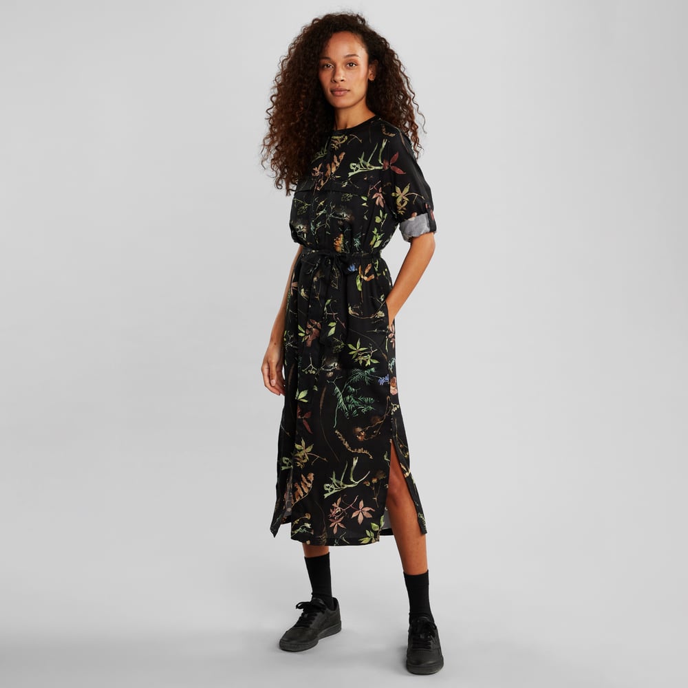Shirt Dress Falsterbo Night Florals Black