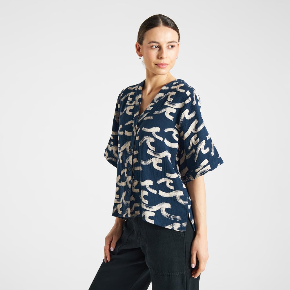 Blouse Odense Brushed Waves Black Iris