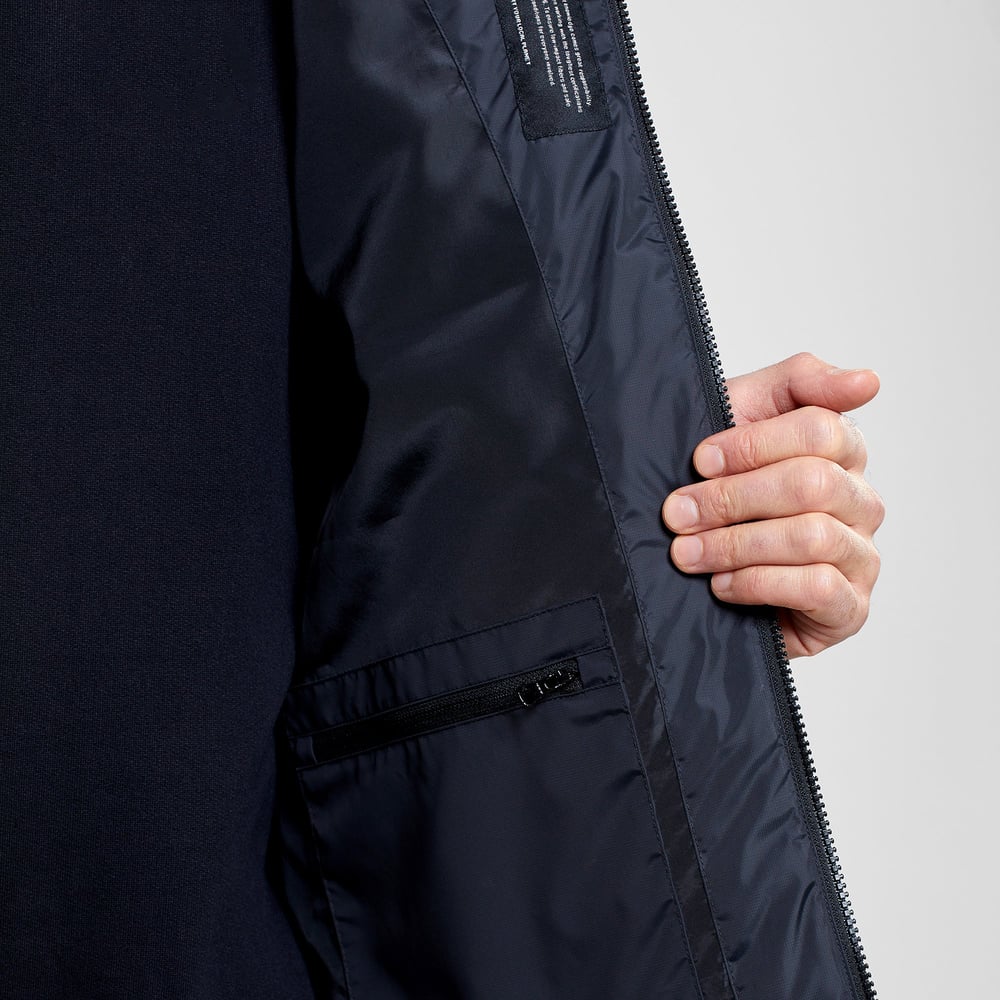 Puffer Sorsele Square Quilt Black