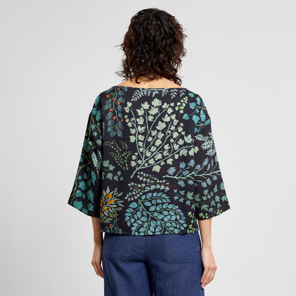 Top Vellinge Botanical Quilt Black