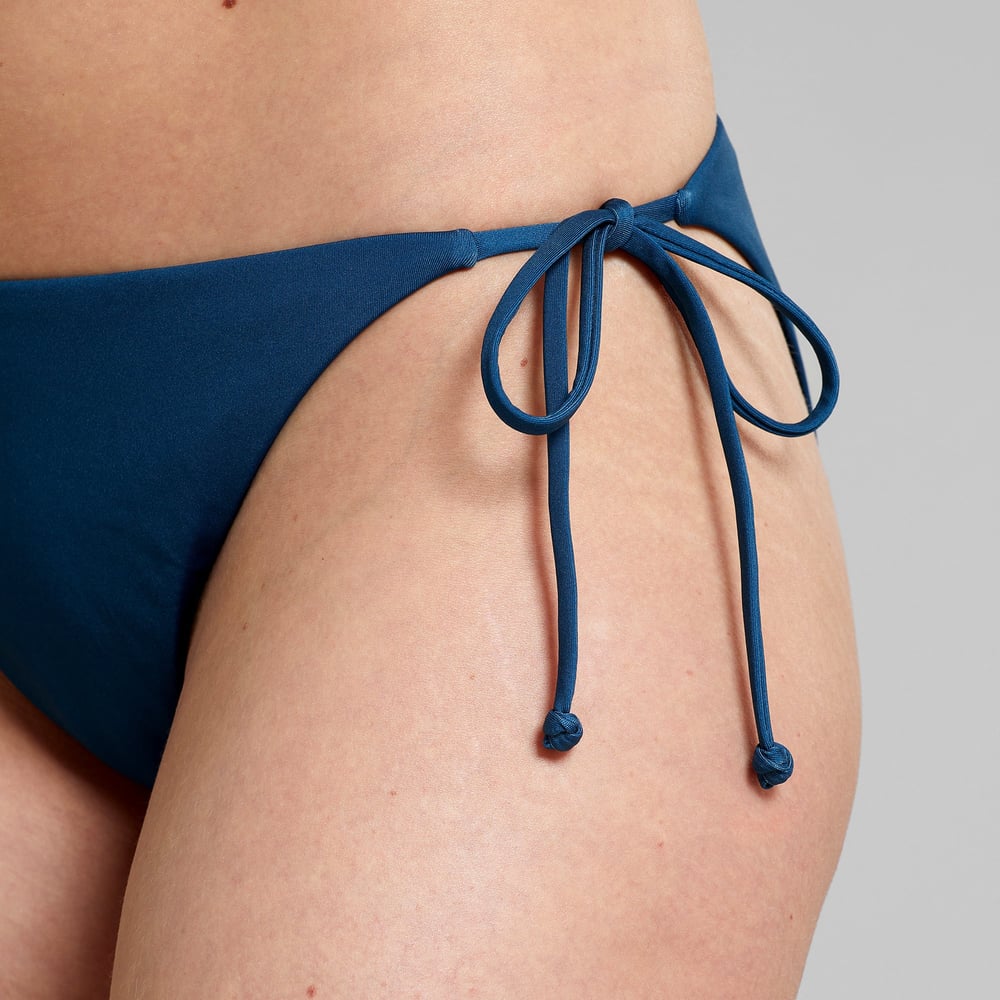 Bikini Bottom Gopa Majolica Blue