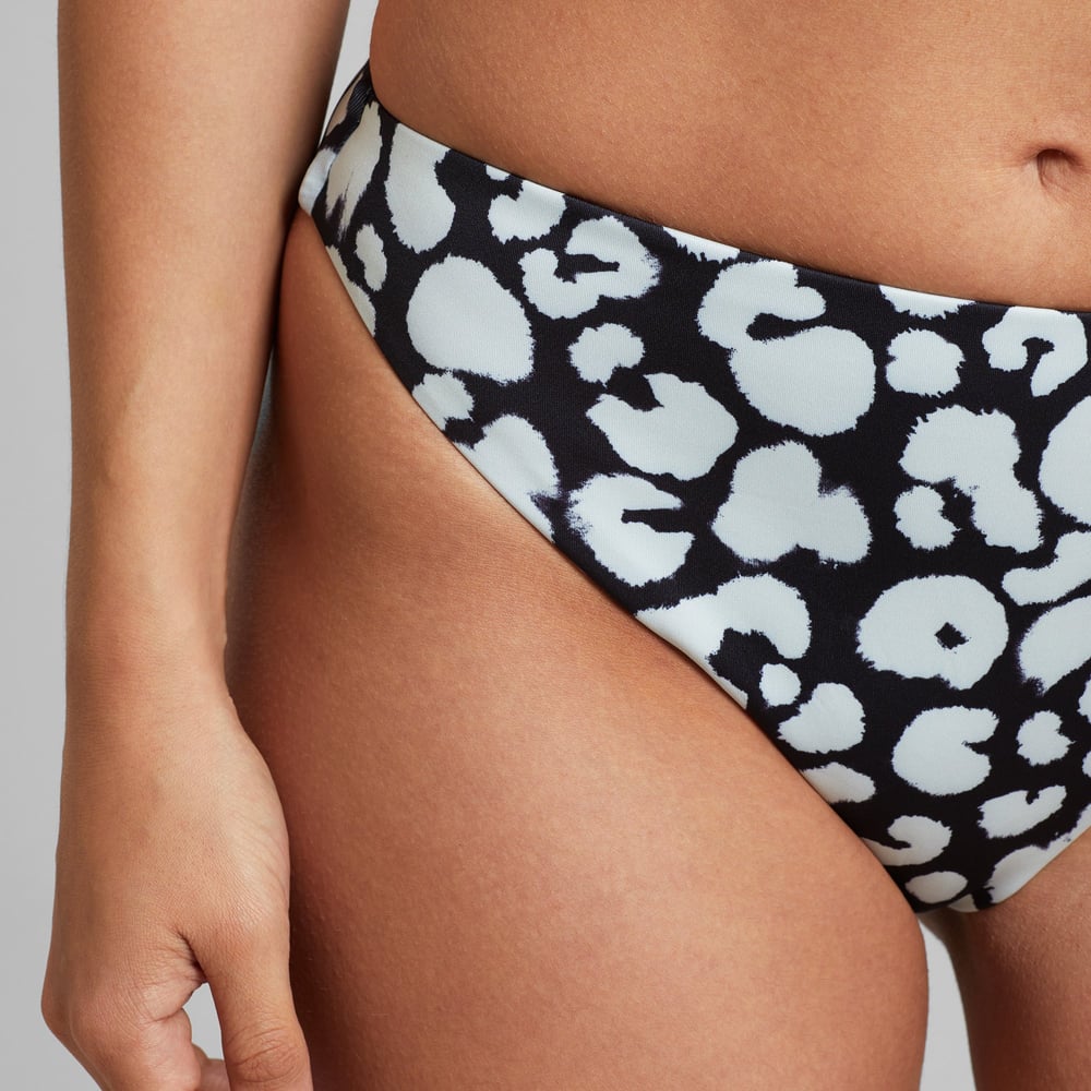 Bikini Bottoms Sanda Painted Leopard Black