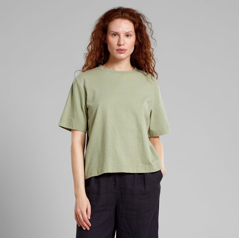 T-shirt Vadstena Hemp Tea Green