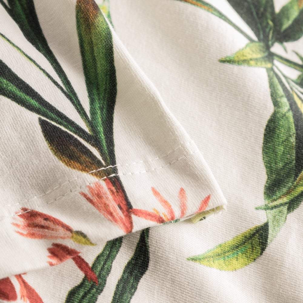 T-shirt Visby Flower Field Off-White