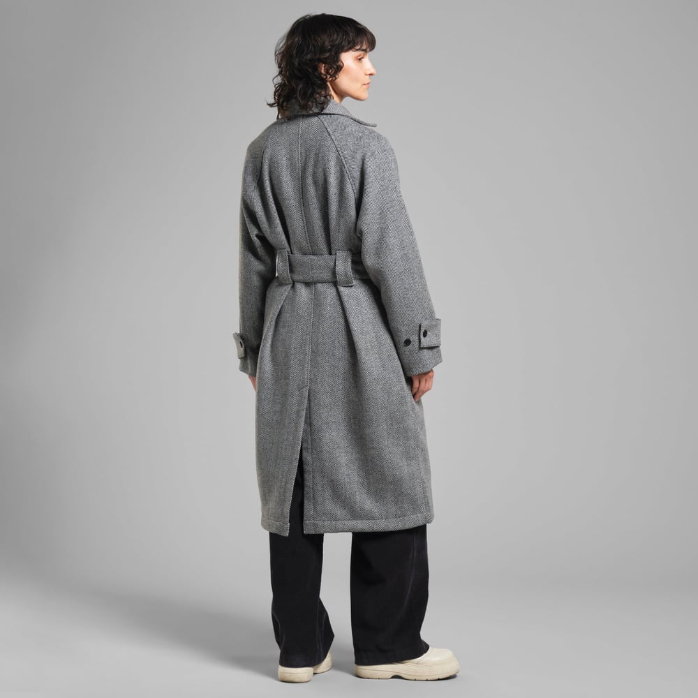 Wool Coat Lofsdalen Herringbone Black