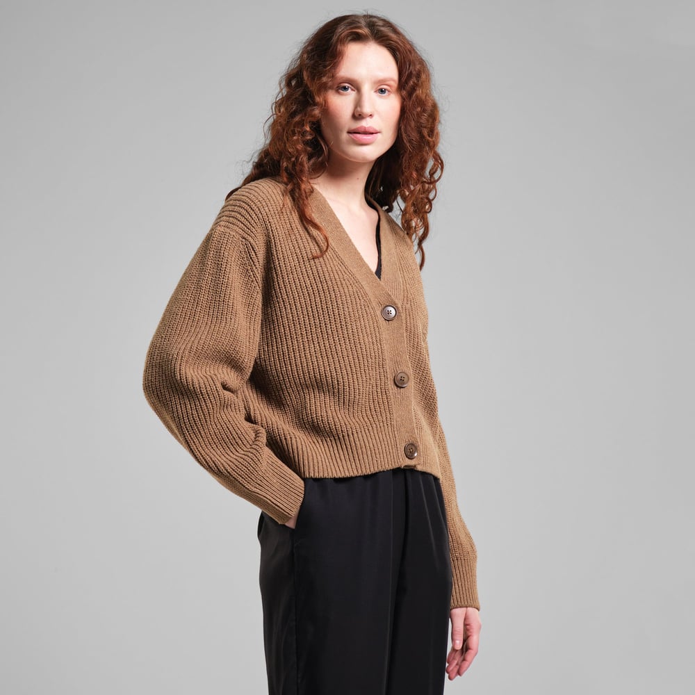 Cardigan Kanan Camel Brown