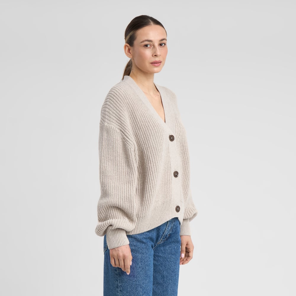 Cardigan Kanan Pearl White