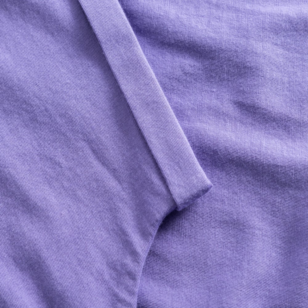 T-shirt Visby Base Paisley Purple