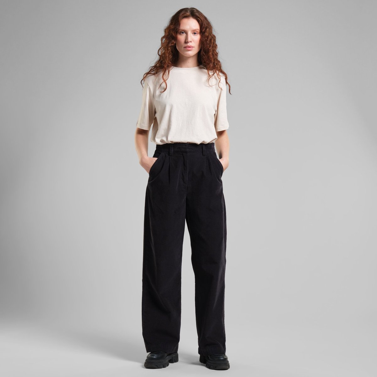 Pants Vickleby Corduroy Black