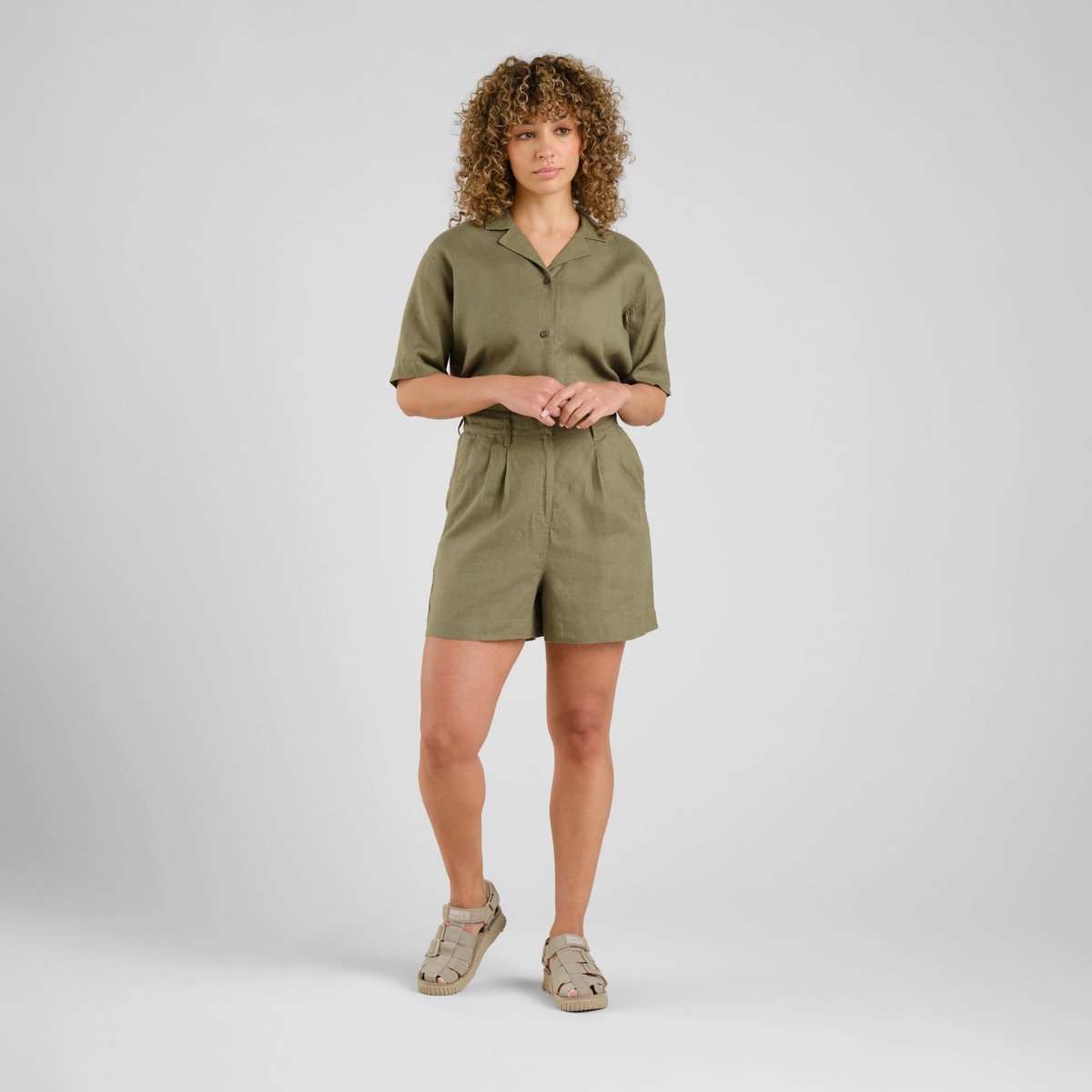 Shorts Djupvik Linen Leaf Green