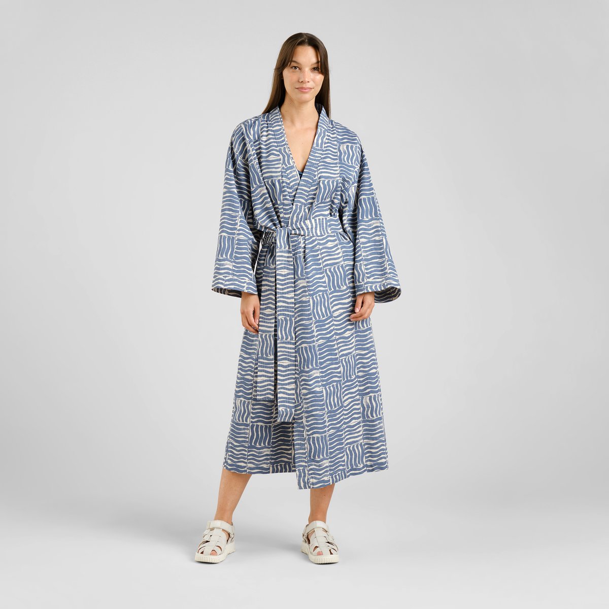 Glabo Bathrobe Wave Tiles Blue
