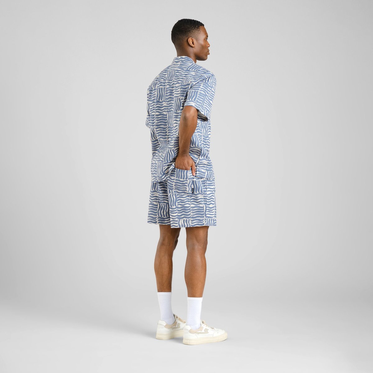 Shorts Essingen Wave Tiles Blue