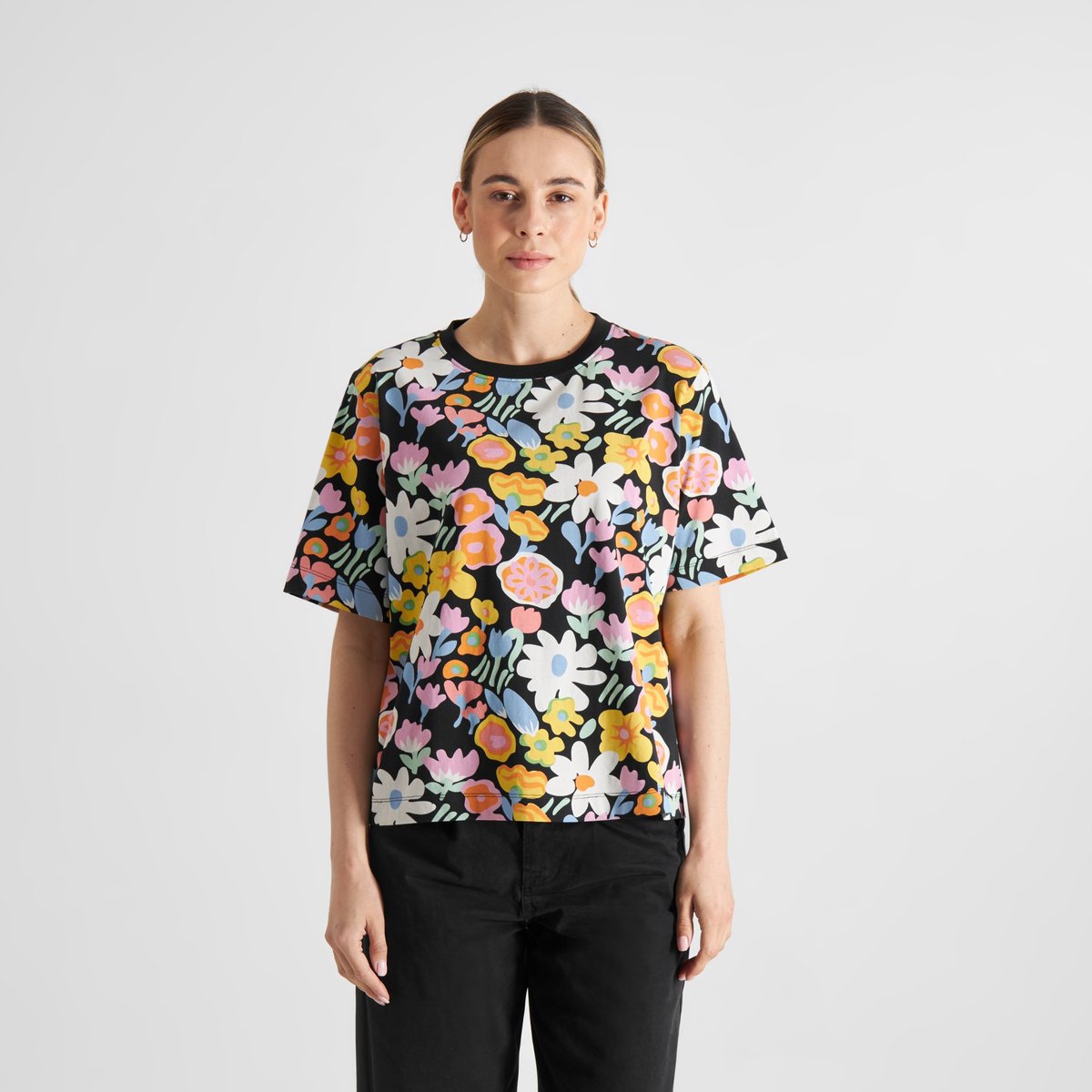 T-shirt Vadstena Meadow Flowers Big Multi Color