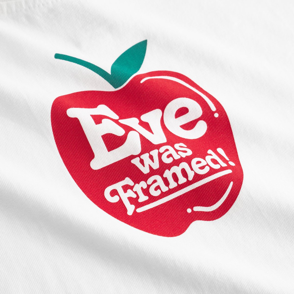 T-shirt Visby Eve Was Framed White