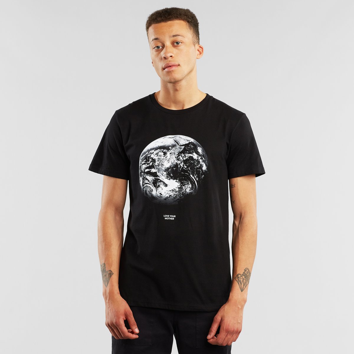 T-shirt Stockholm Love Your Mother Black