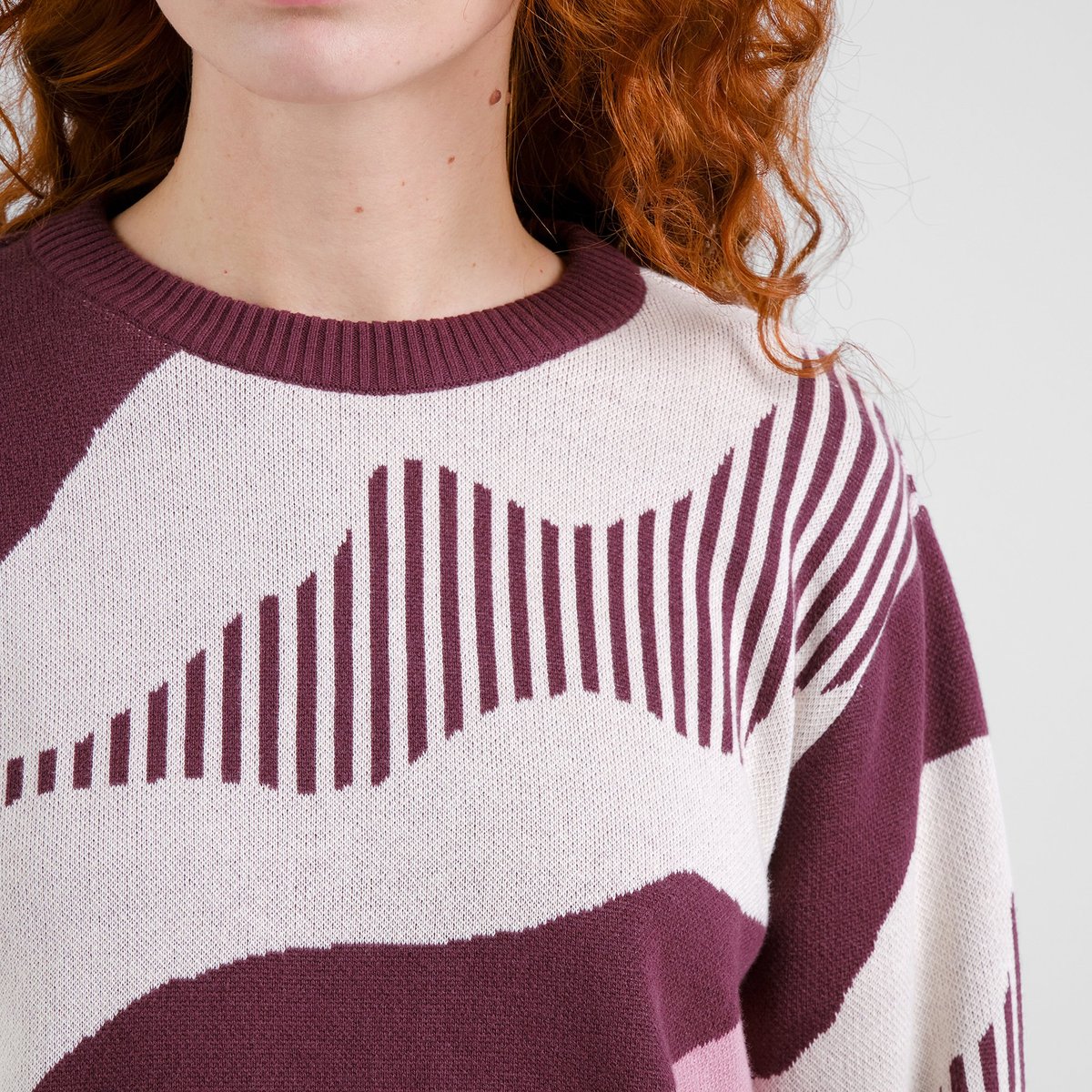 Sweater Arendal Flowing Abstract Multi Color