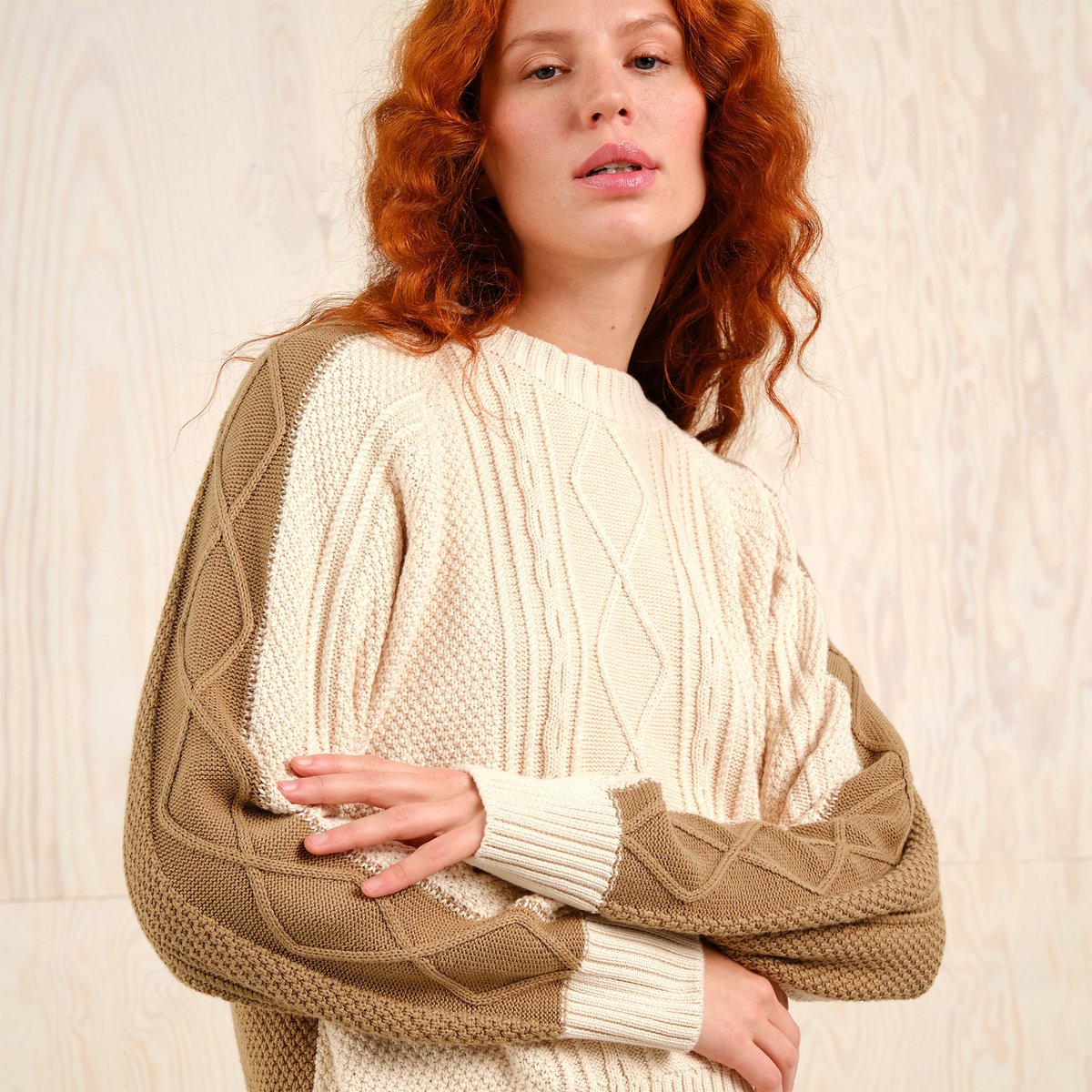 Sweater Husie Cable Knit Vanilla White/Kelp Beige